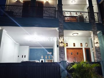 JUAL CEPAT RUMAH SIAP HUNI 2LANTAI HARAPAN INDAH
