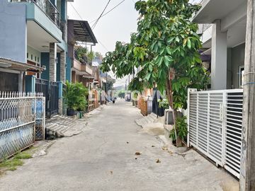 JUAL CEPAT RUMAH SIAP HUNI 2LANTAI HARAPAN INDAH
