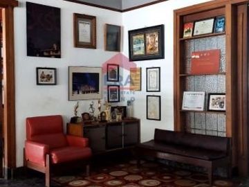 Rumah Mainroad Supratman Cihapit Bandung Wetan