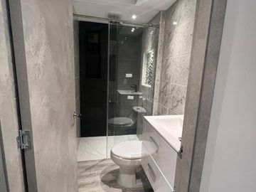 apartamento en venta en alfaguara. Cod V15461