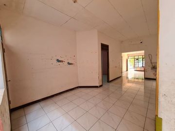 Disewakan Rumah Nusaloka Blok F BSD City Tangerang Lokasi Strategis Murah 3 Kamar Tidur