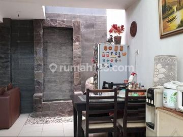 Rumah Cantik dan Keren Strategis di Permata Bintaro - 2110