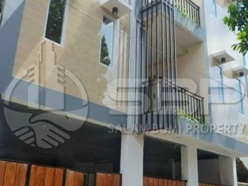 Kost Exclusive 12kt Link Premium dkt UNY,UAJY,Mrican,Gejayan dlm Ringroad