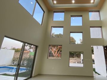 VENDO HERMOSA  $ 6,200,000 CASA EN CONDOMINIO EN CUERNAVACA MOR