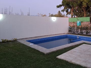 VENDO HERMOSA  $ 6,200,000 CASA EN CONDOMINIO EN CUERNAVACA MOR