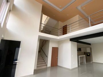 VENDO HERMOSA  $ 6,200,000 CASA EN CONDOMINIO EN CUERNAVACA MOR