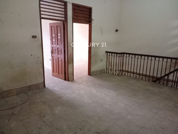 Rumah 2 Lantai Lokasi Strategis Di Pondok Kelapa S8337