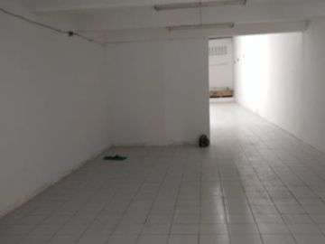 DIKONTRAKAN GUDANG 1LANTAI JL RAMAI TAMAN KOPO INDAH STRATEGIS
