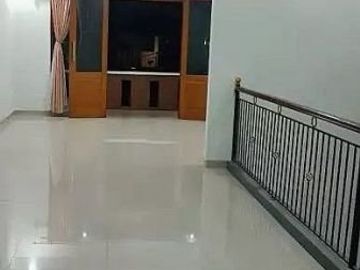 INFO Rumah MURAH Disewakan Pejaten Barat bisa buat kantor- rumah kokoh modern