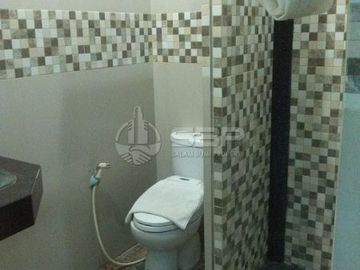 Homestay Mewah 13 room Exclusive,Lt 1000m2 + Kolam Renang dkt UGM,Hyatt
