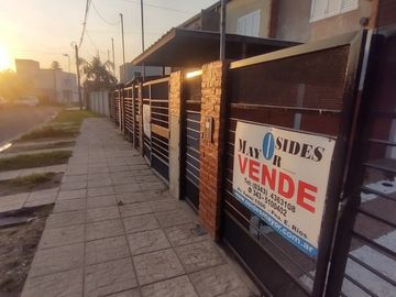 Venta  Duplex Av Zanni al 1100