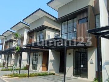 Disewakan Rumah di Cluster Okinawa Brand New 8X15 di Pik 2