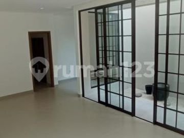 Disewakan Rumah di Cluster Okinawa Brand New 8X15 di Pik 2