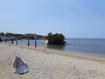 Beach lot for sale