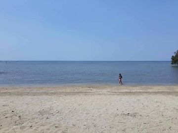 Beach lot for sale