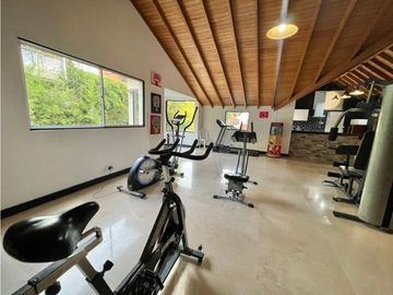 Venta de Casa Lujosa en El Poblado