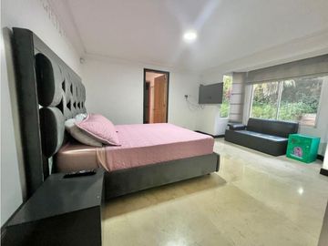 Venta de Casa Lujosa en El Poblado