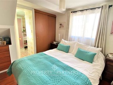 Excelente Vivienda familiar, con departamento interior.
