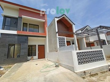 Flas SALE Rumah baru Siap Huni Di Cipageran Cimahi lokasi Strategis dan nyaman