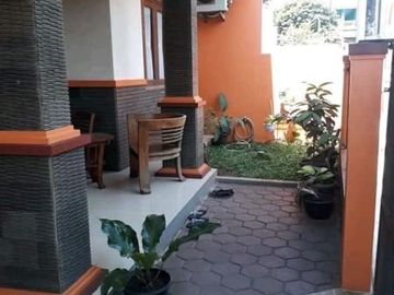 Ruamh 2 lantai di srengseng sawah jagakarsa jakarta selatan