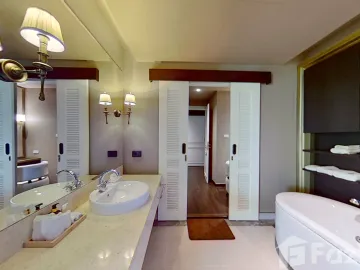 1 Bedroom Condo for sale at The Shine Condominium