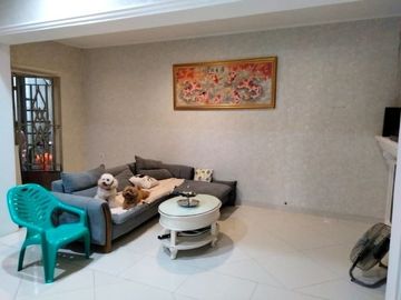 FULL FURNISHED!! KONDISI PRIME!! Rumah Kuda Laut, Cluster Venice Uk 8x15