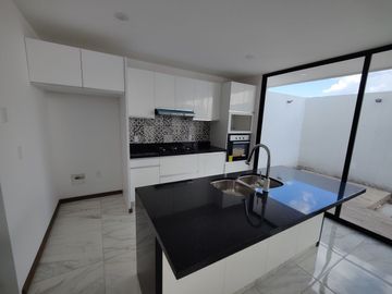 CASA VENTA JURIQUILLA QUERETARO