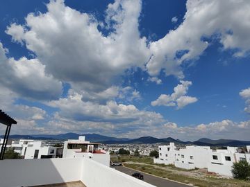 CASA VENTA JURIQUILLA QUERETARO