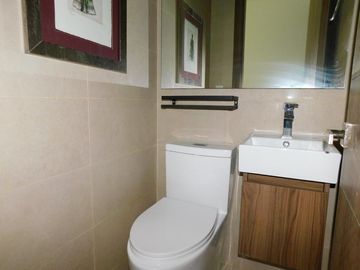 apartamento en arriendo/venta en altamira. Cod V89845