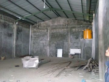 Gudang Siap Pakai Medokan Sawah Surabaya