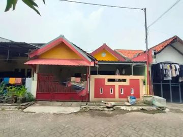 Di jual rumah di perum Kambuna Indah Waru Sidoarjo