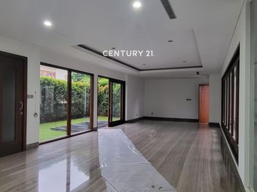 Rumah Mewah Rapih Strategis 2 Lantai Di Jaksel Of 11126