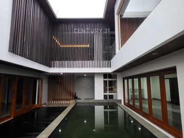 Rumah Mewah Rapih Strategis 2 Lantai Di Jaksel Of 11126