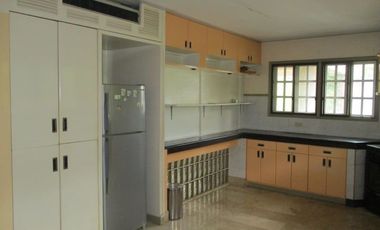 House for rent in Cebu City, Silver Hills with adjacent vacant lot also for sale