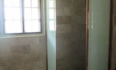 House for rent in Cebu City, Silver Hills with adjacent vacant lot also for sale