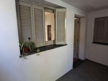 PH EN BLOCK CON 2 PROPIEDADES EN PLANTA BAJA