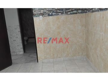 💰 Precio: $130,000 dólares – NEGOCIABLE
📍 Ubicación: Calle La Ladera 175 – Urbanización 3 de Octubre, Chiclayo
📐 Área: 160 m²
📄 Documentación en re