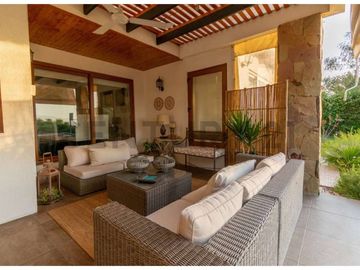 Casa exclusivo condominio Arboretum Peñalolén