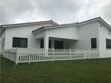 Venta de casa en San Carlos, Ph Hacienda Pacífica