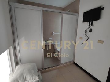 Casa residencial en venta cluster 999 Lomas de Angelópolis, Puebla.