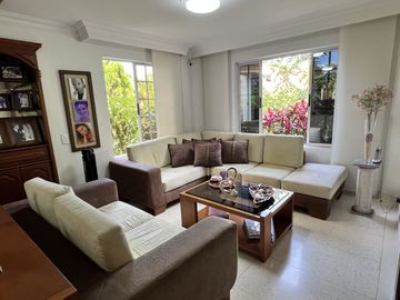 VENTA CASA, CONJUNTO QUINTAS DEL CAMPESTRE, CAÑAVERAL, FLORIDABLANCA. Cod V24355