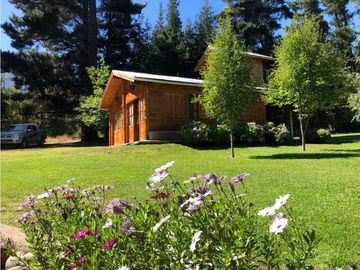 EN VENTA CHACRA CON DOS CASAS, QUINCHO Y GALPÓN CH-144