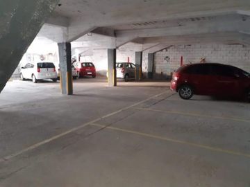 ALQUILO COCHERAS EN BARRIO COFICO PROXIMO AL CENTRO DE LA CIUDAD - ESTADIAS O MENSUAL