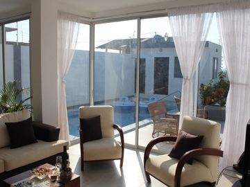 Se Vende Casa Cerca del Mar en Ballenita