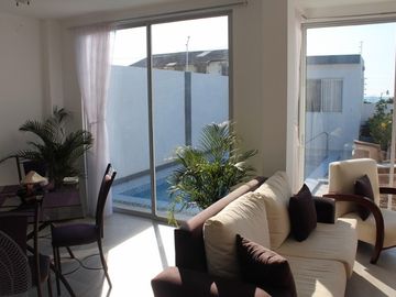 Se Vende Casa Cerca del Mar en Ballenita