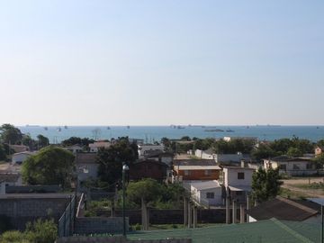 Se Vende Casa Cerca del Mar en Ballenita
