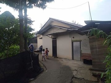 FOR SALE RUMAH LOKASI JALAN LAPANGAN MERAH JOGLO JAKBAR