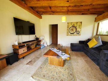 CASA EN VENTA, VALLE DE BRAVO