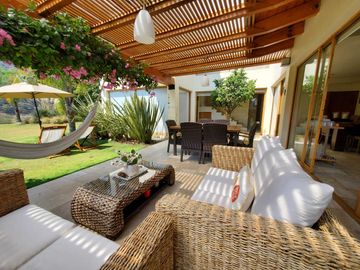 CASA EN VENTA, VALLE DE BRAVO
