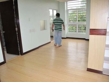 Congressional QC Townhouse Forsale at